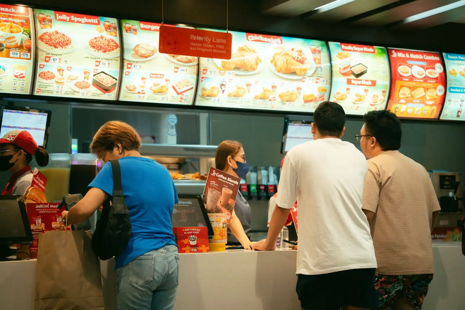 2024年文玩手串市场热门玉料品种与价格趋势分析