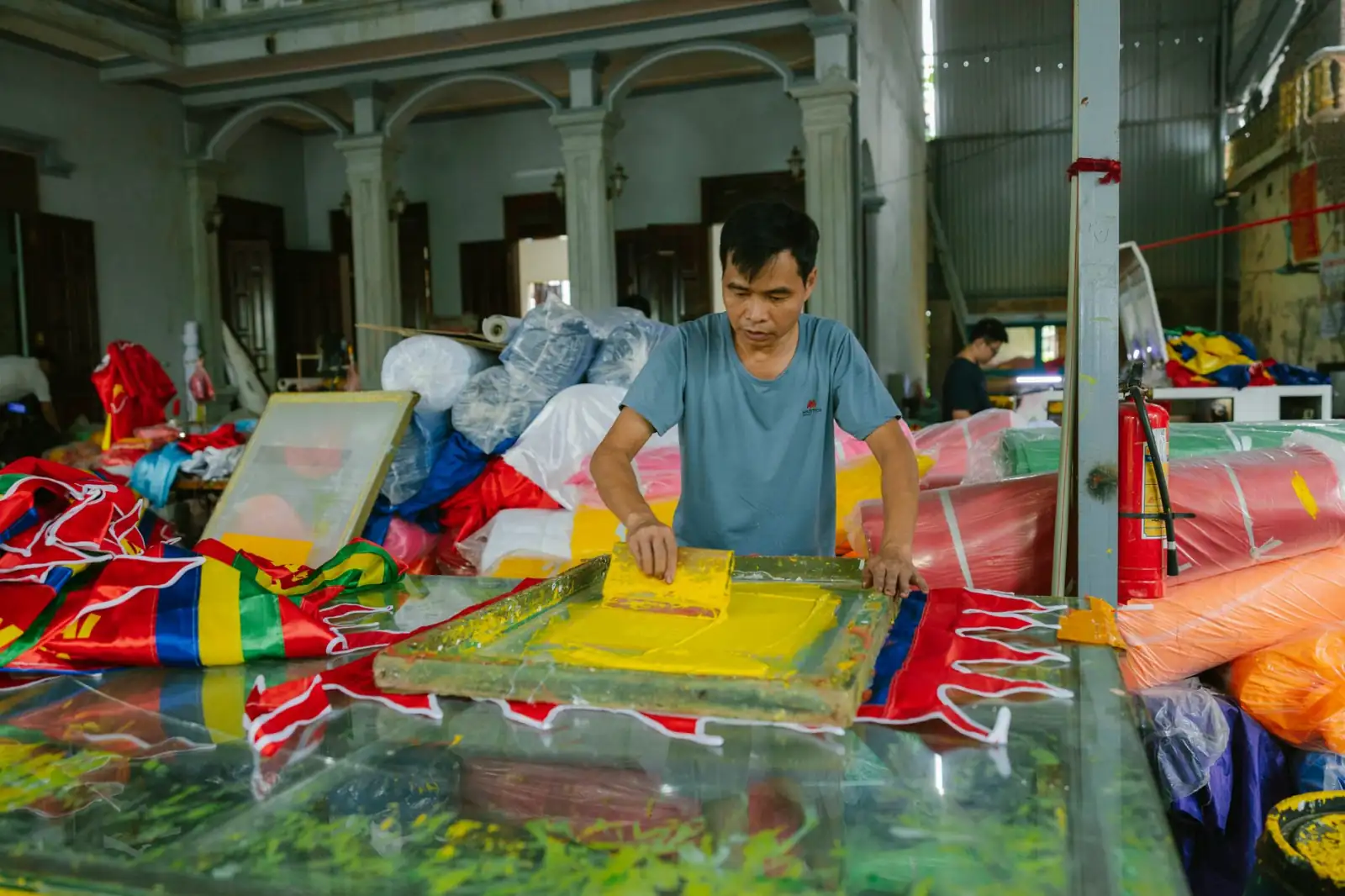 台州钰翠出品：不同价位翡翠挂件与文玩手串的工艺对比